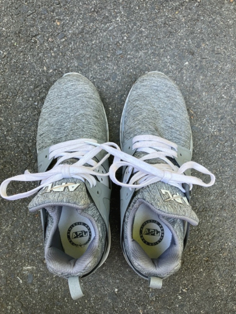 Lightweight Women's Grey Knit Sneakers - Breathable Everyday Shoe
